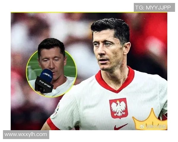 莱万：绿茵风暴中的统治者